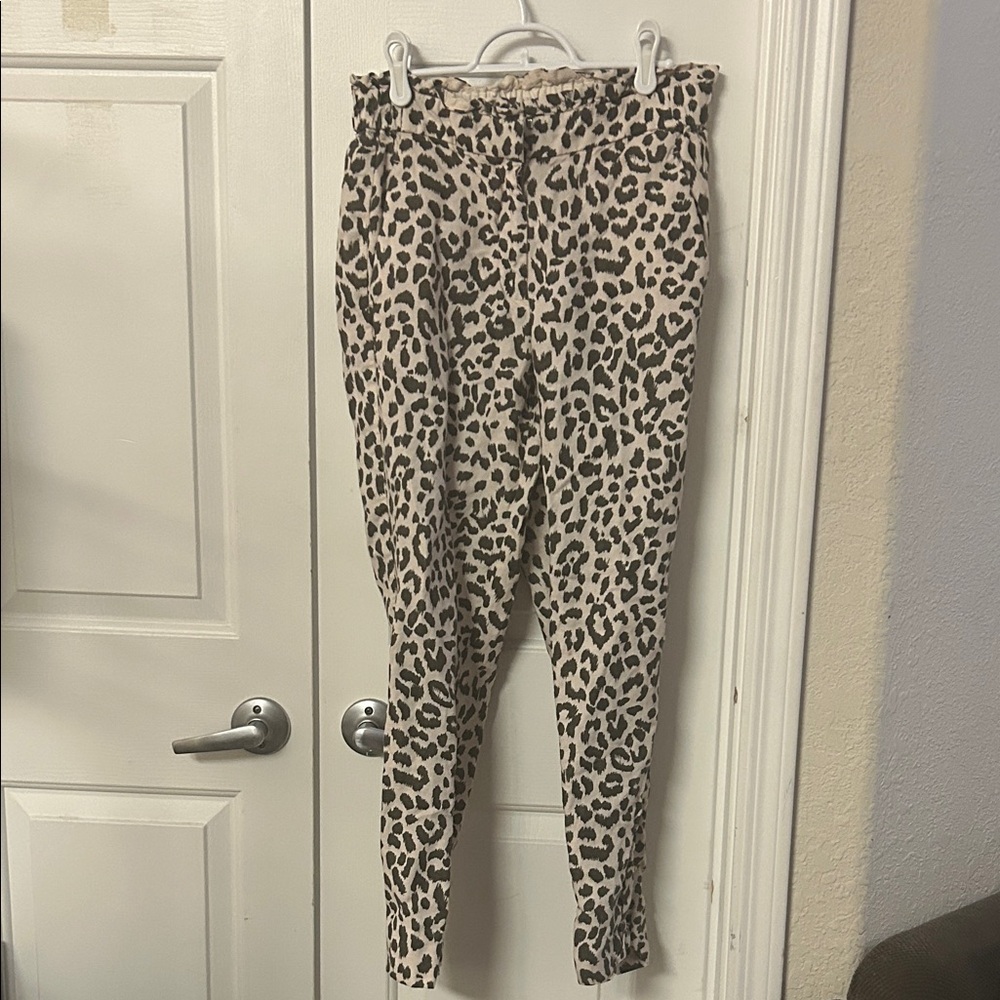 Sz 4T J Crew Leopard Print Pants